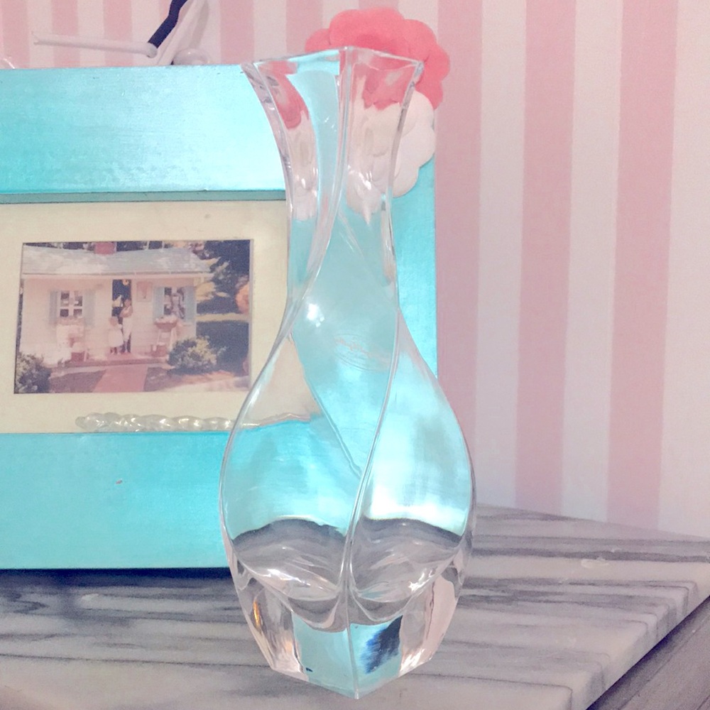ROYAL GALLERY of CRYSTAL Italian Spiral Bud Vase in BOX